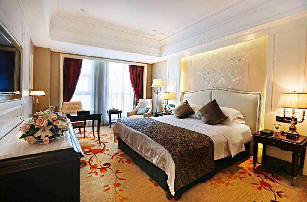 Dragon Dream Hotel Jiaxing Ruang foto